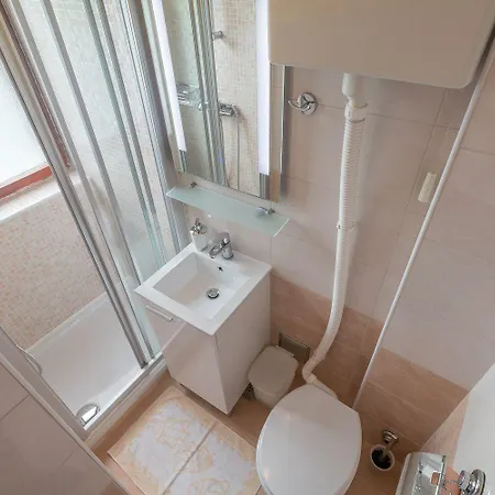 Apartament Nur 250 Meter Bis Zur Kristallklaren Adria *