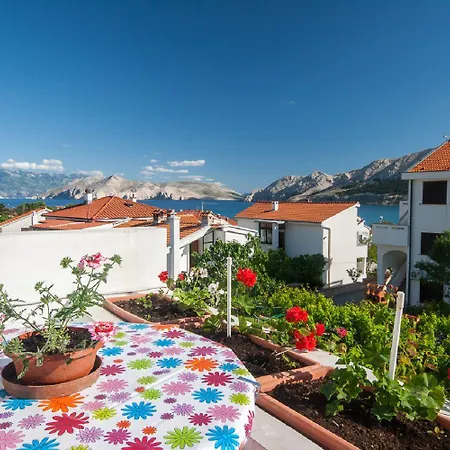 Nur 250 Meter Bis Zur Kristallklaren Adria Apartment