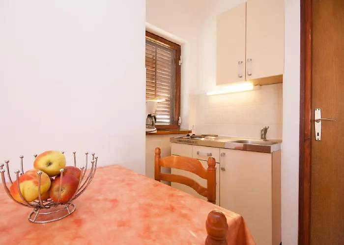 Nur 250 Meter Bis Zur Kristallklaren Adria Appartement